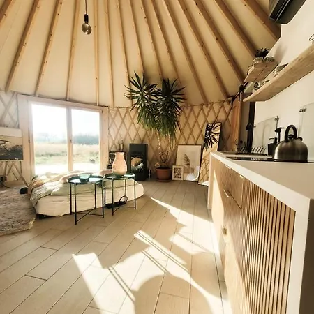 Hoya Glamping Luxe tent *