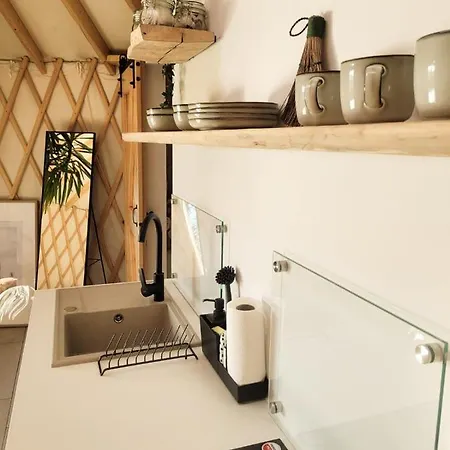 Luxe tent Hoya Glamping Gostynin
