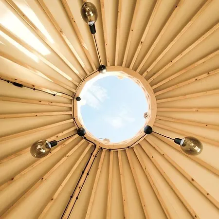Hoya Glamping Luxe tent